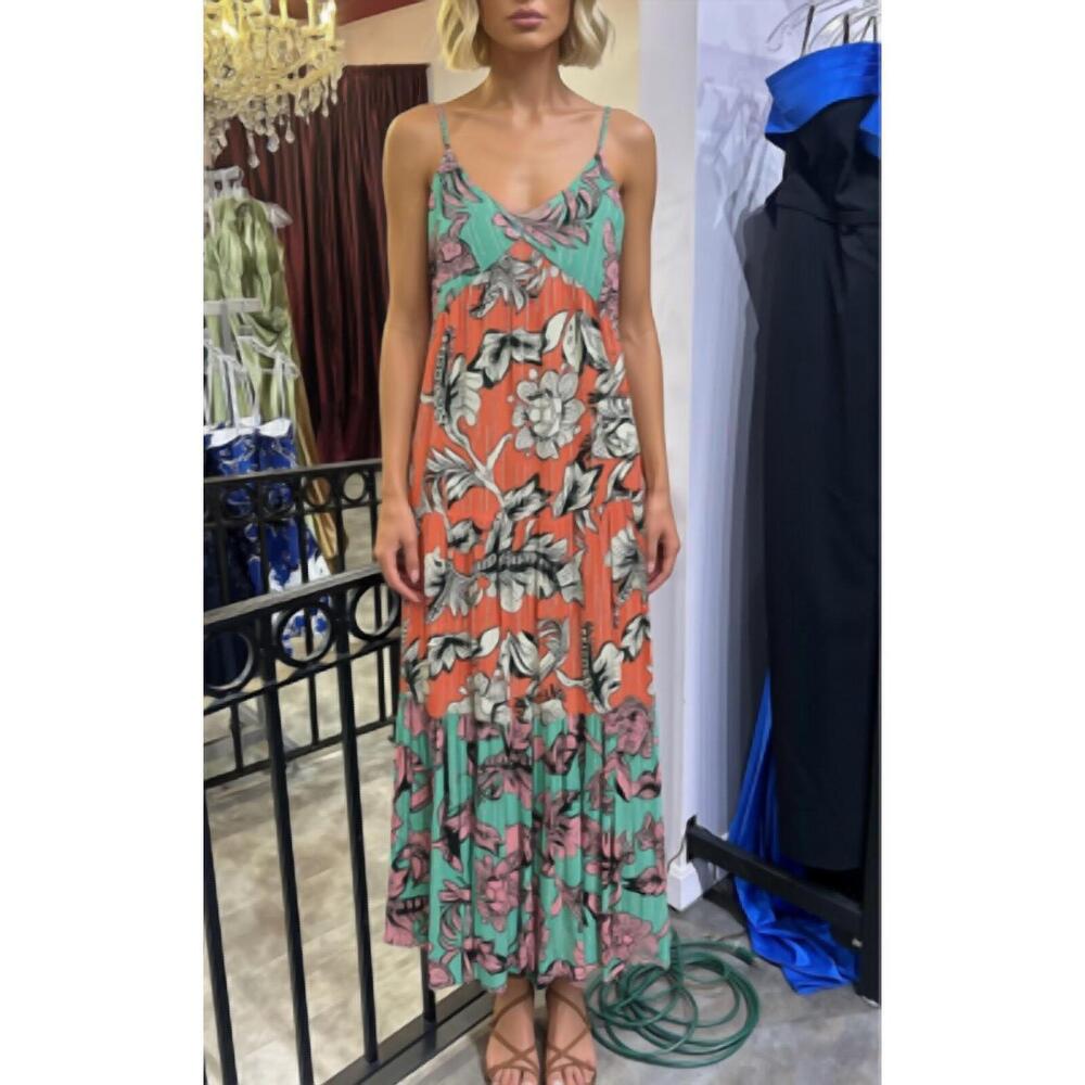 NEW JUST BELLINA flowy v neck maxi dress in green